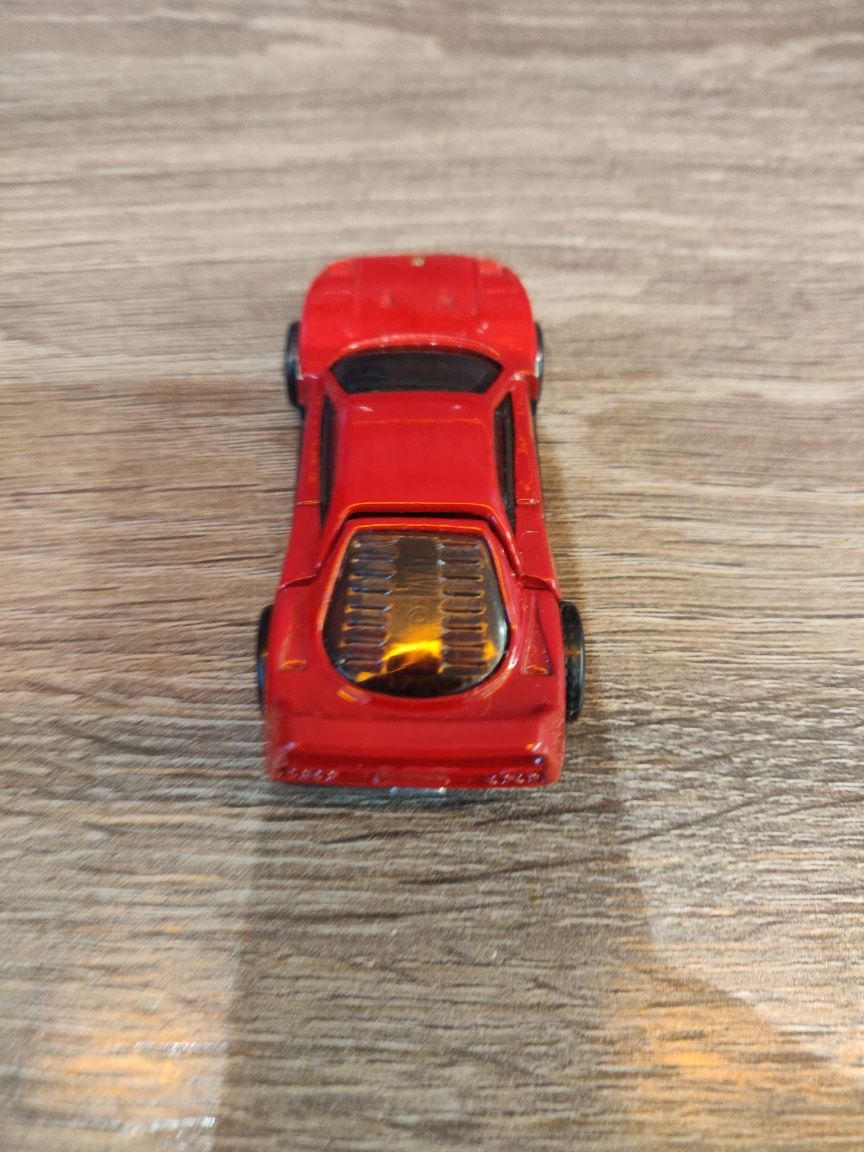 Ferrari F40 Boulevard - hot wheels