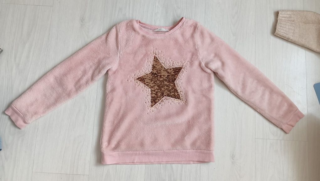 Różowa pluszowa bluza H&M