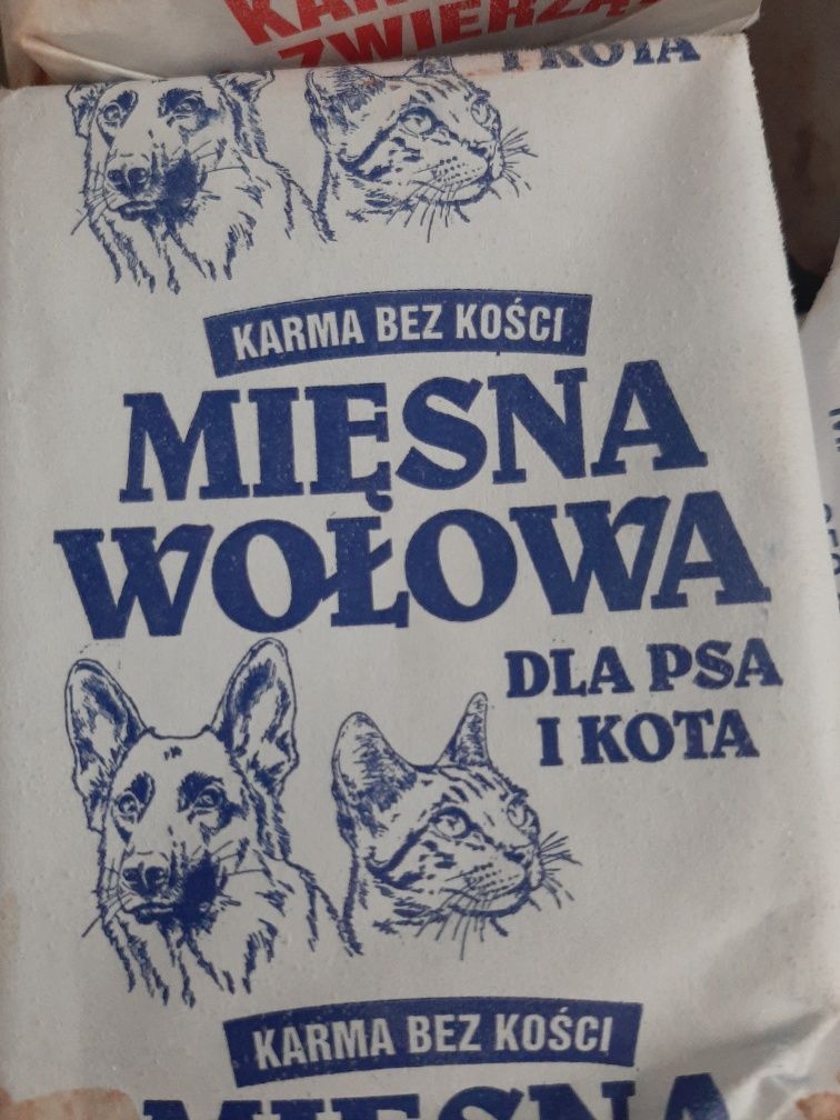 Kot,pies,mięso w kostce,karma pasza