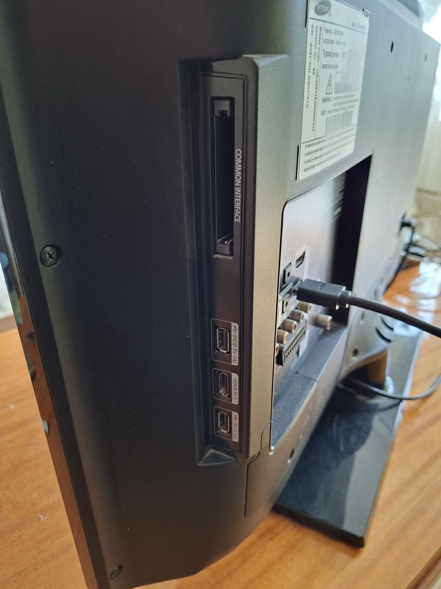 Tv samsung  32 całe