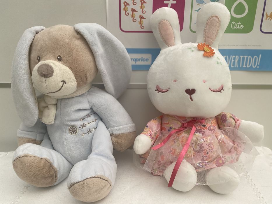 Coelhinhas de peluche