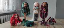 Lalki Rainbow high