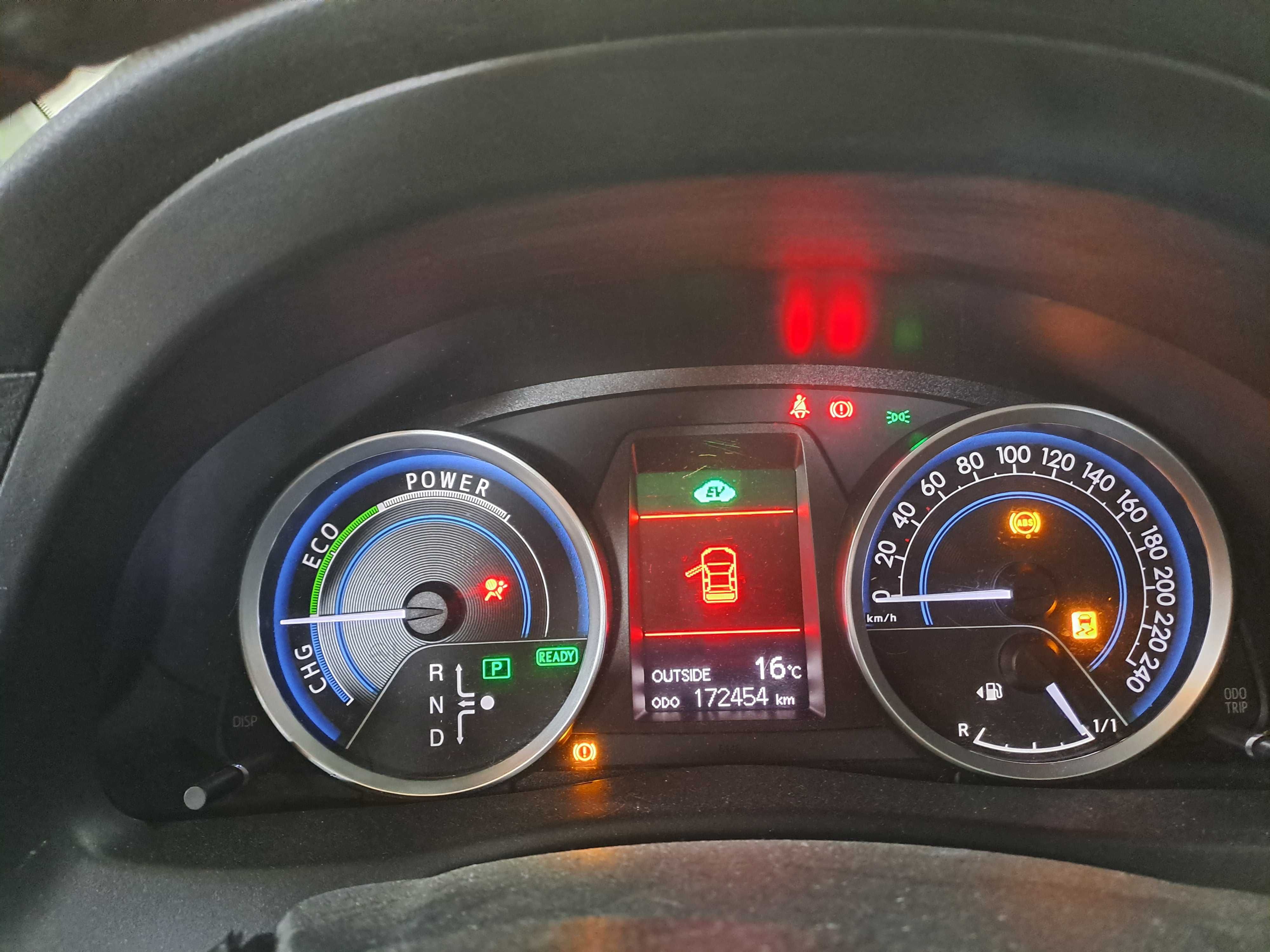 Salvado Toyota Auris Hybrid de 2013
