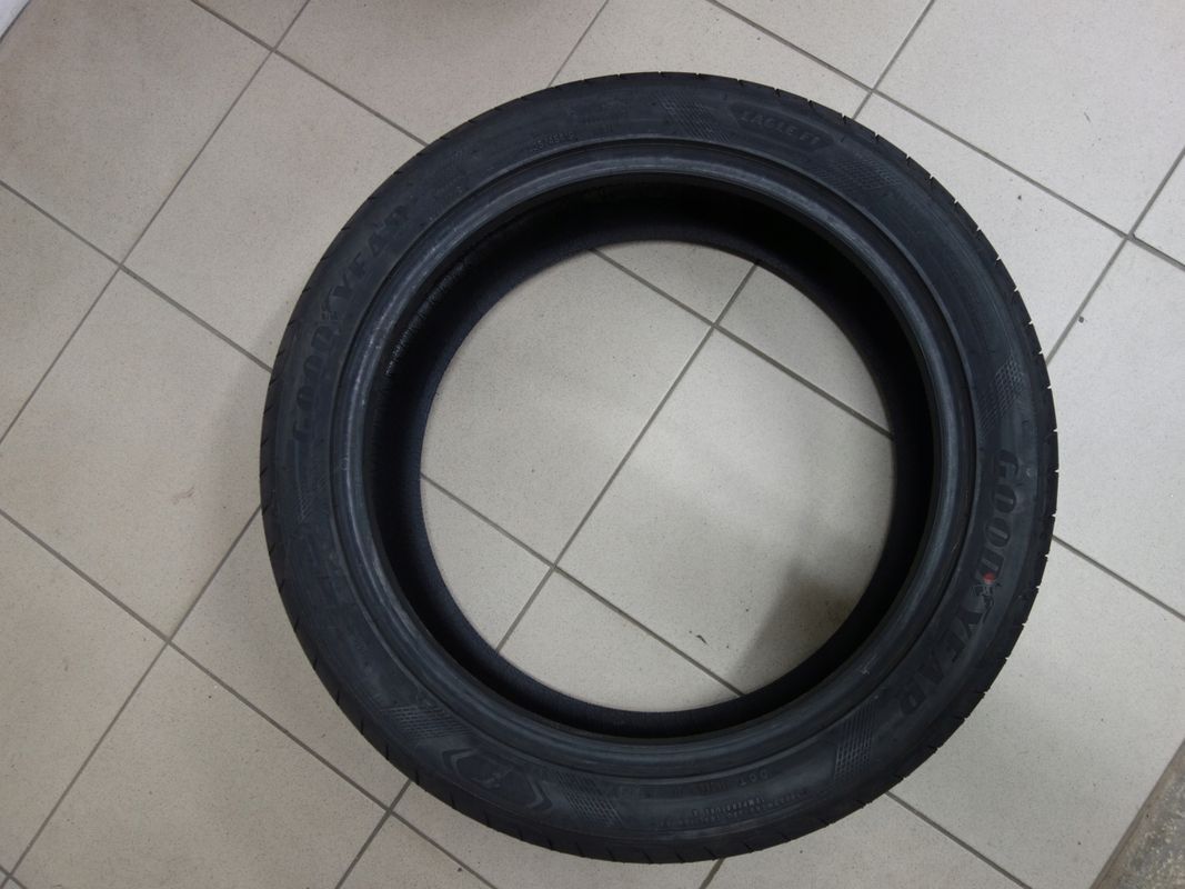 Opony letnie Goodyear F1 Asymmetric 5/235/45r19/99 H Nowe Montaż grati