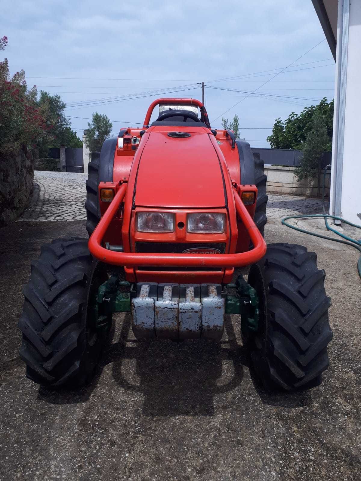 Vendo tractor de 40cv em bom estado