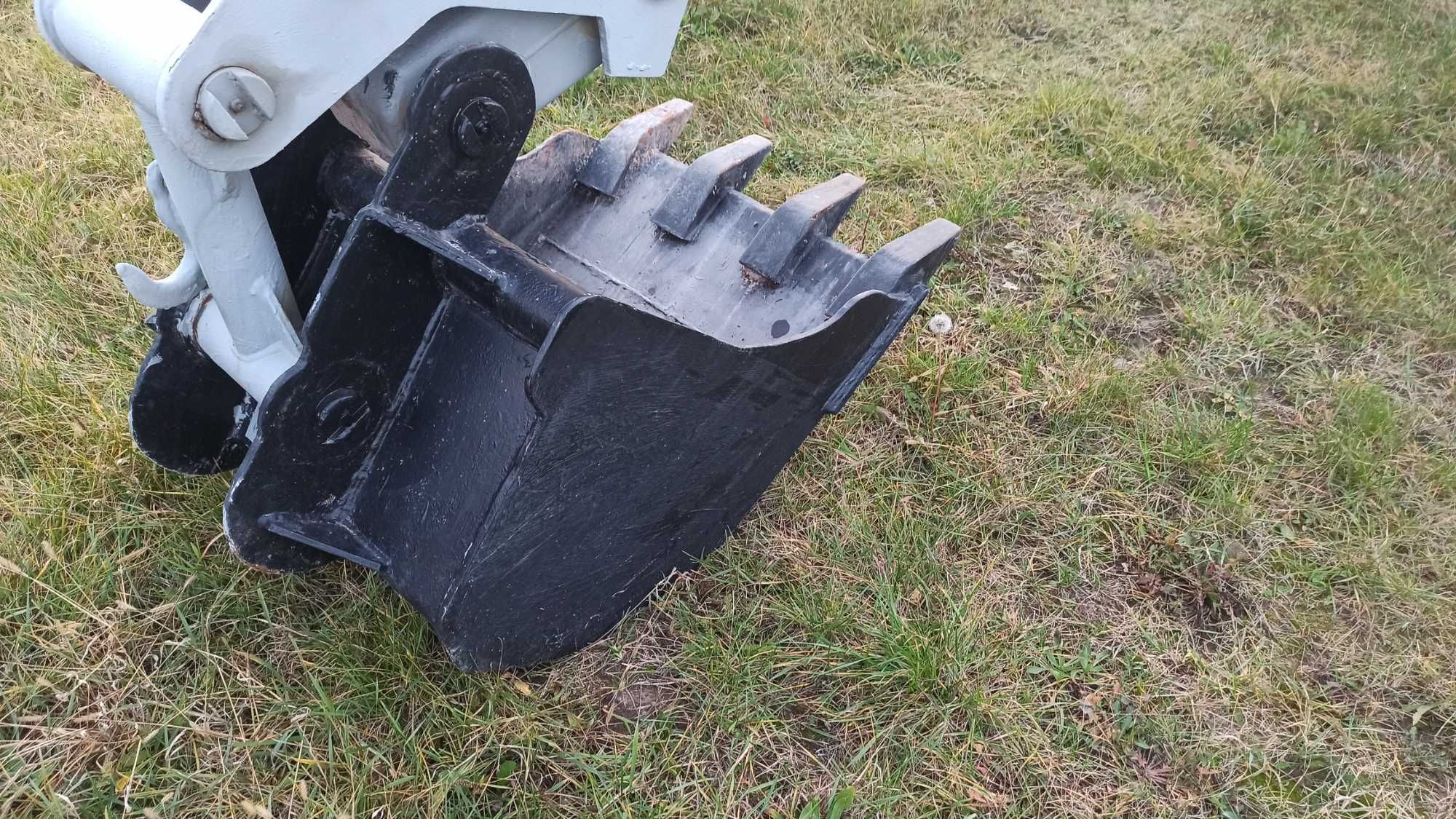 Łyżka Do Kopania 70 Cm Koparka Koparko Ładowarka Cat Jcb Case Zts Deut