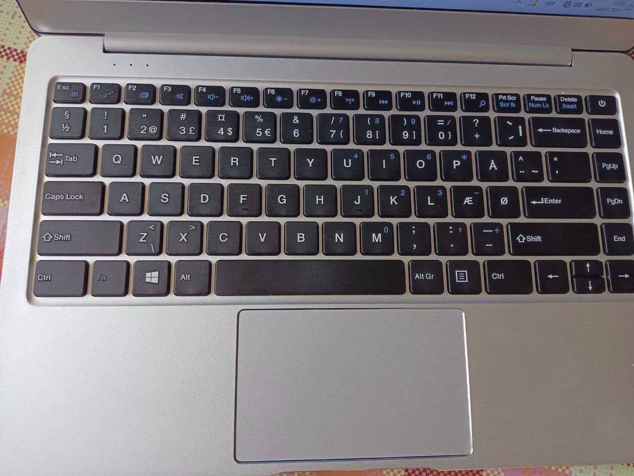 Ноутбук з Данії NEXLaptop NEXterminal IV alu 8gb 256 M.2 ssd
