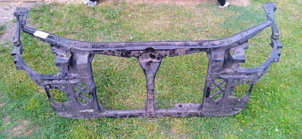 Передня панель Kia Ceed 2011 телевізор Kia Ceed