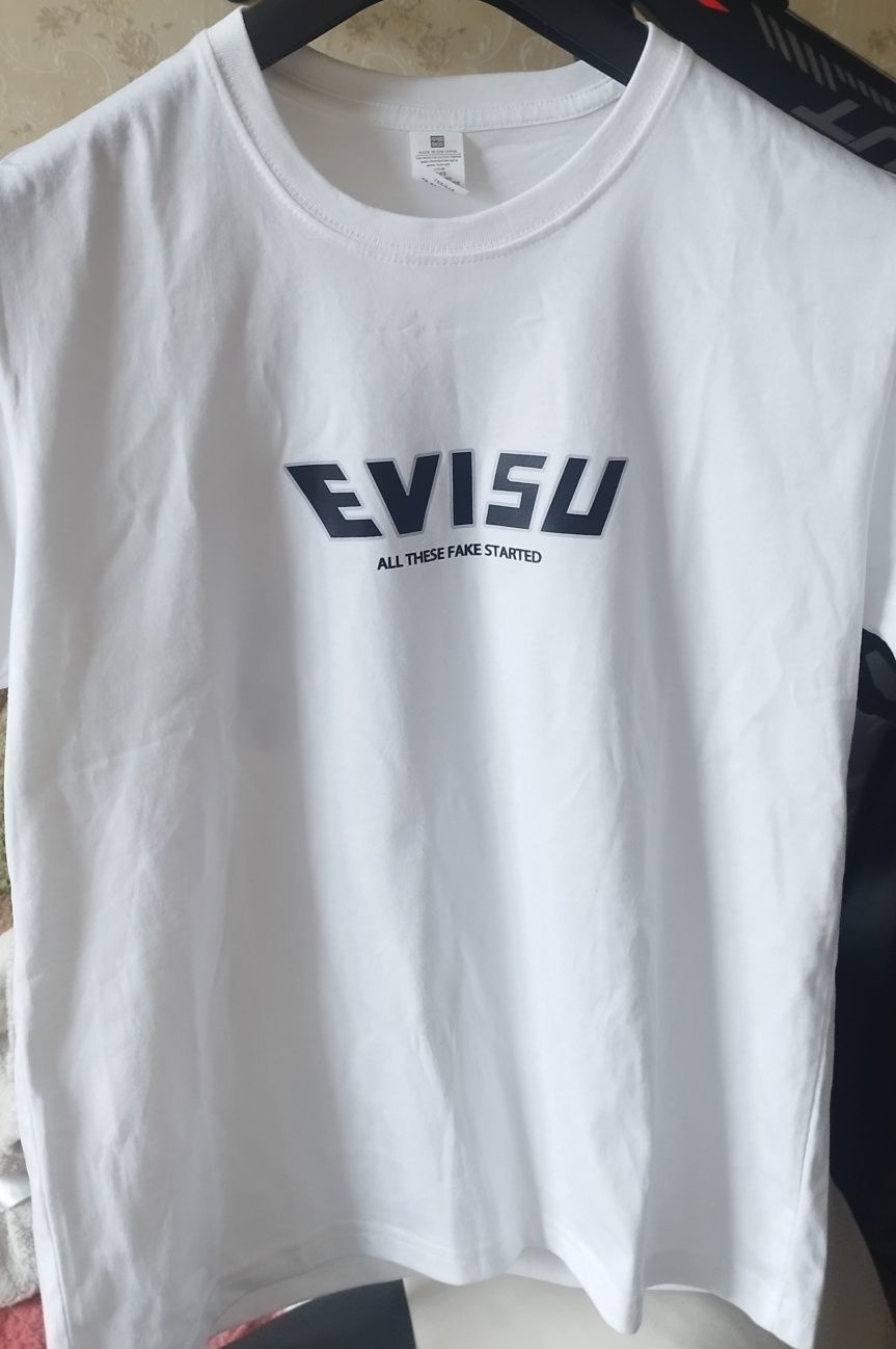 Футболка Evisu М розмір