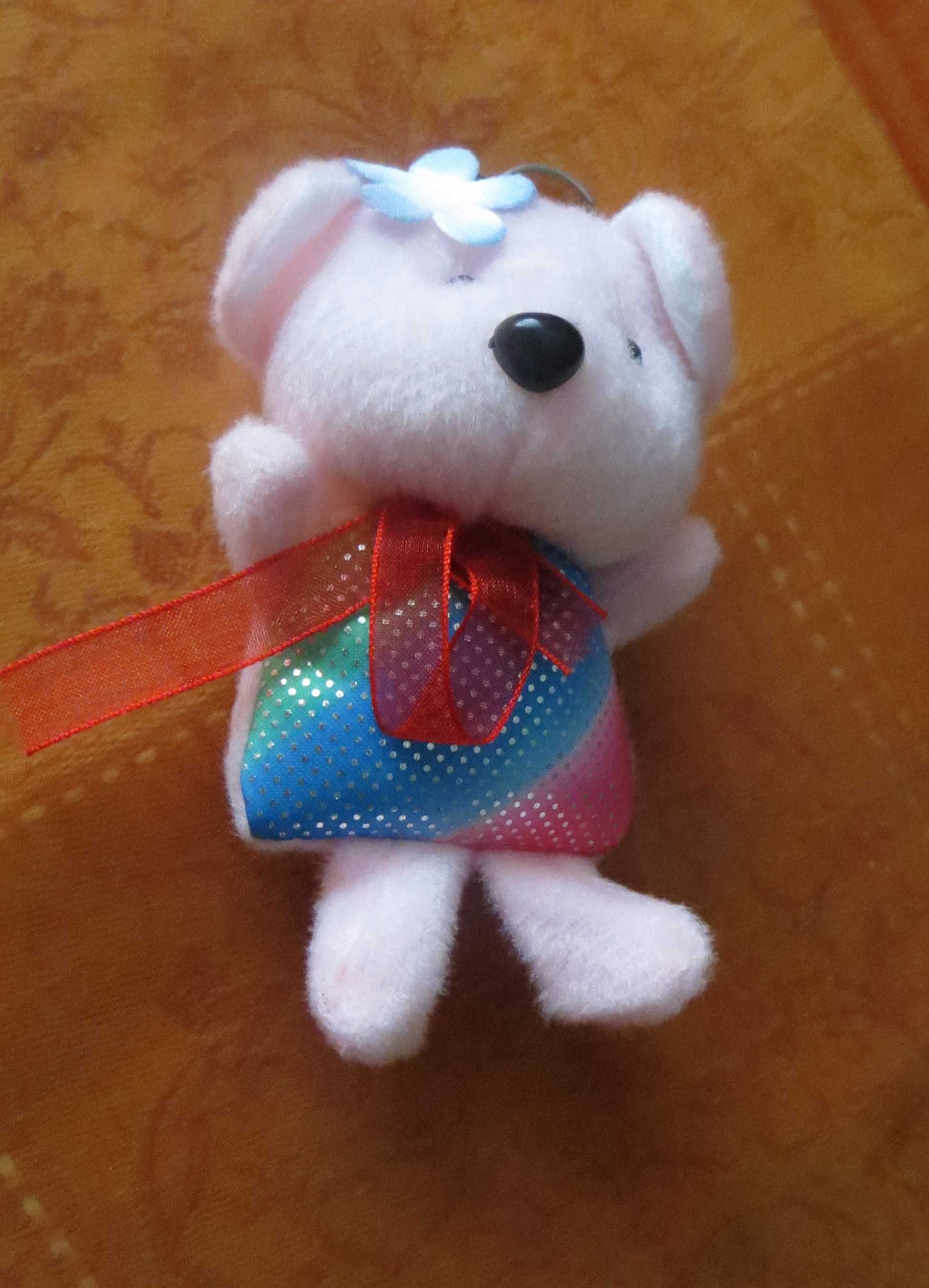 Urso de Peluche Cor-de-rosa, com Porta Chaves - Medida : 17 X 11 cm