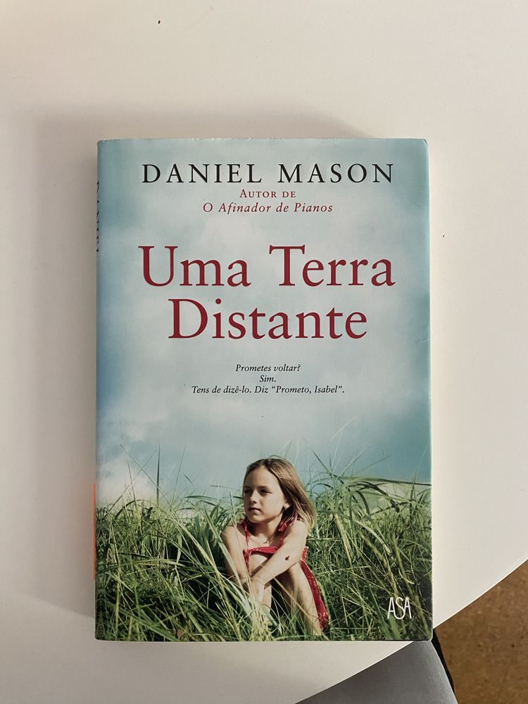 Uma terra distante - Daniel Mason