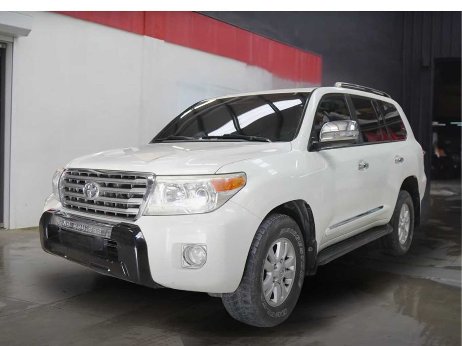 Рестайлинг Toyota Land Cruiser 200 в Land Cruiser 300