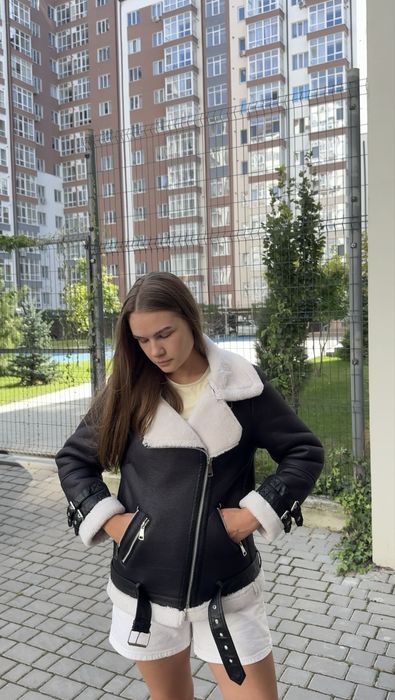 Зимова куртка з еко-шкіри