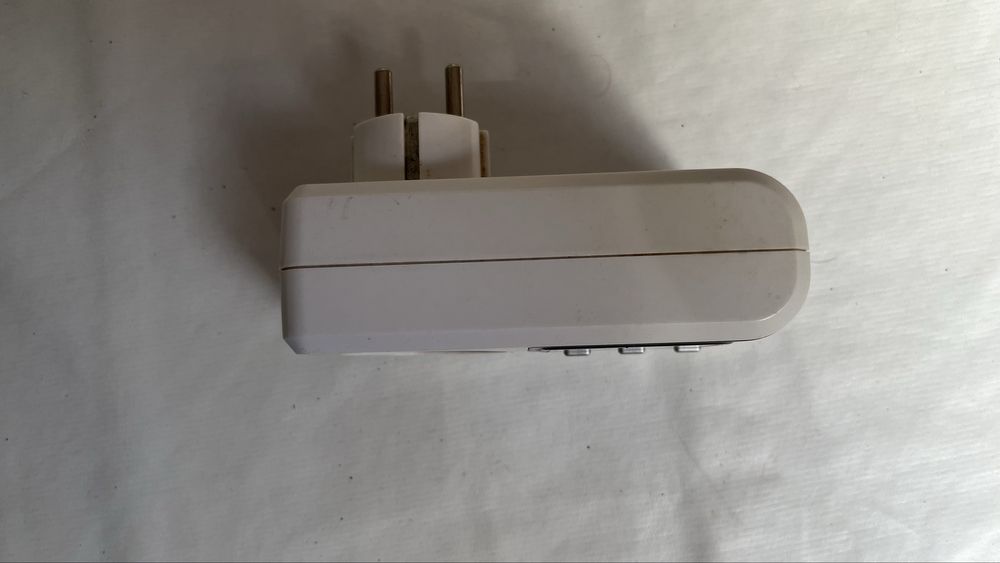 Medidor de energia Avidsen 103281 com display digital