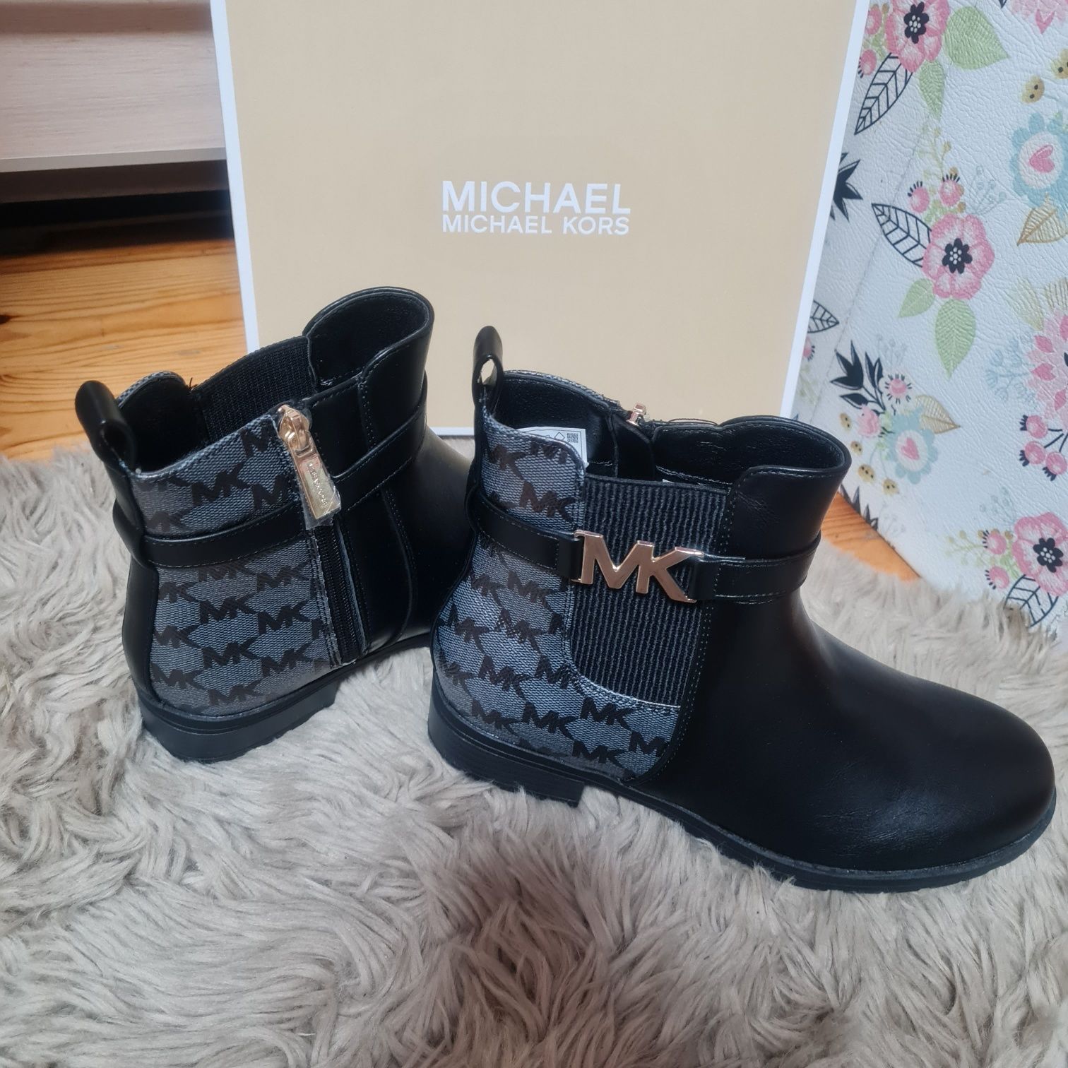 Michael Kors botki harlee buty zimowe sztybety kozaki r. 37 czarne