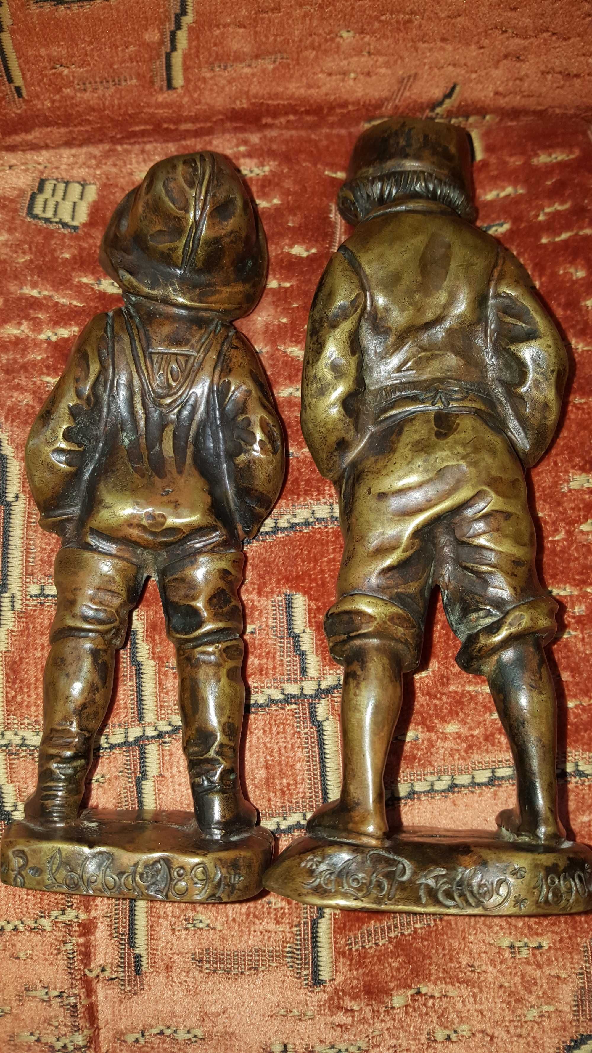 Komplet figurek z brązu