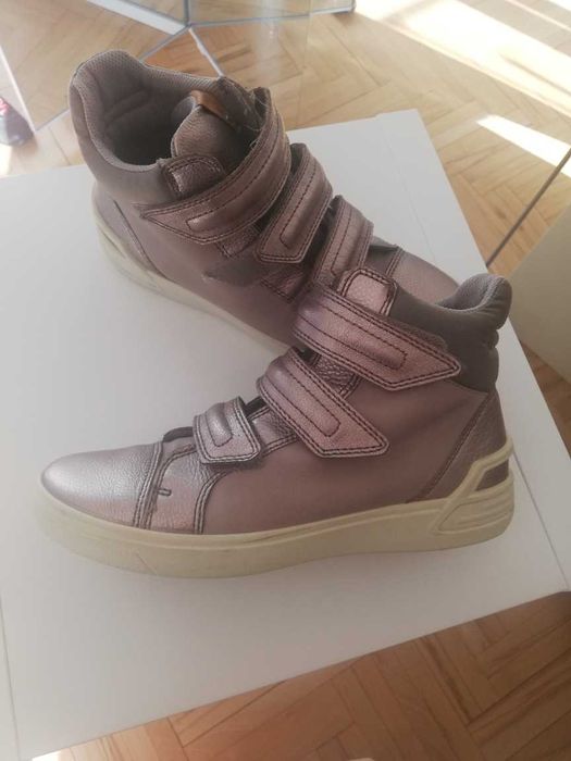 ECCO  buty sportowe  nr 39