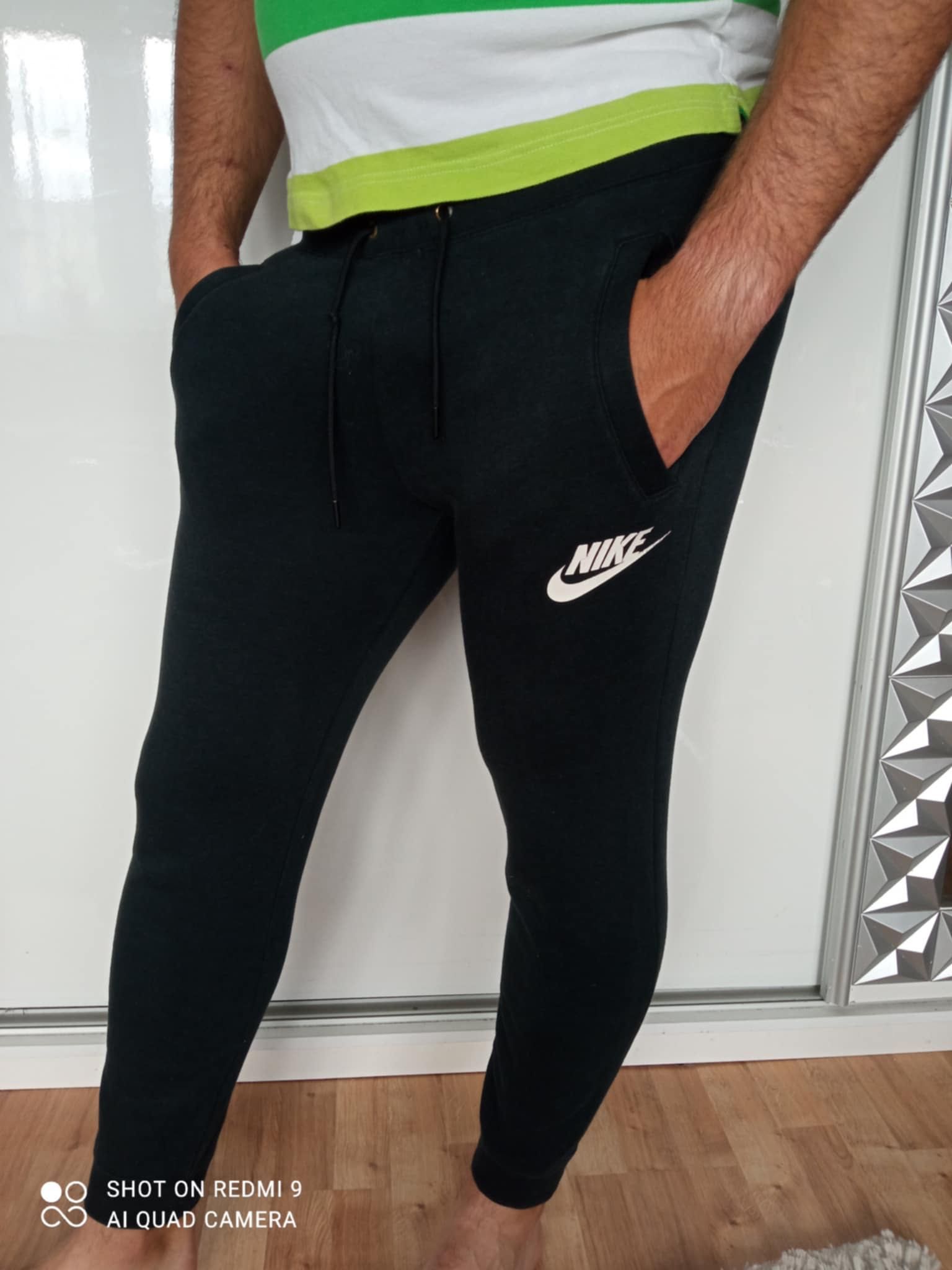 Spodnie dresowe męskie Nike S oryginalne