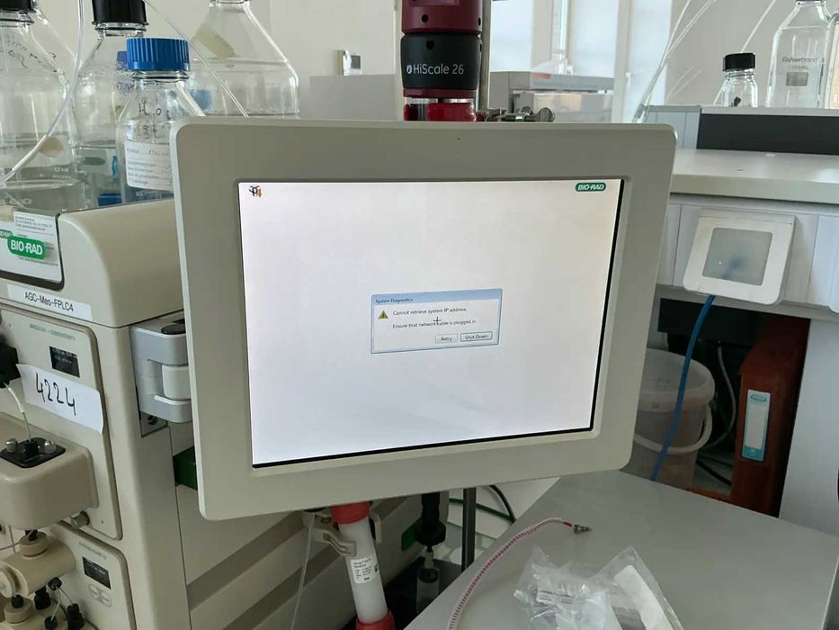 Bio Rad NGC Quest 10 / Waters 2414 system chromatograficzny FPLC