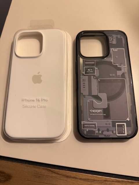 Capas Iphone 16 pro spigen apple