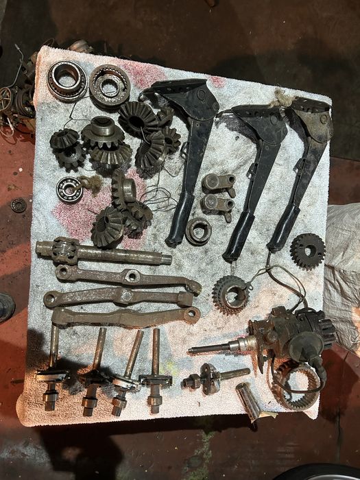 Волга , москвіч , УАЗ