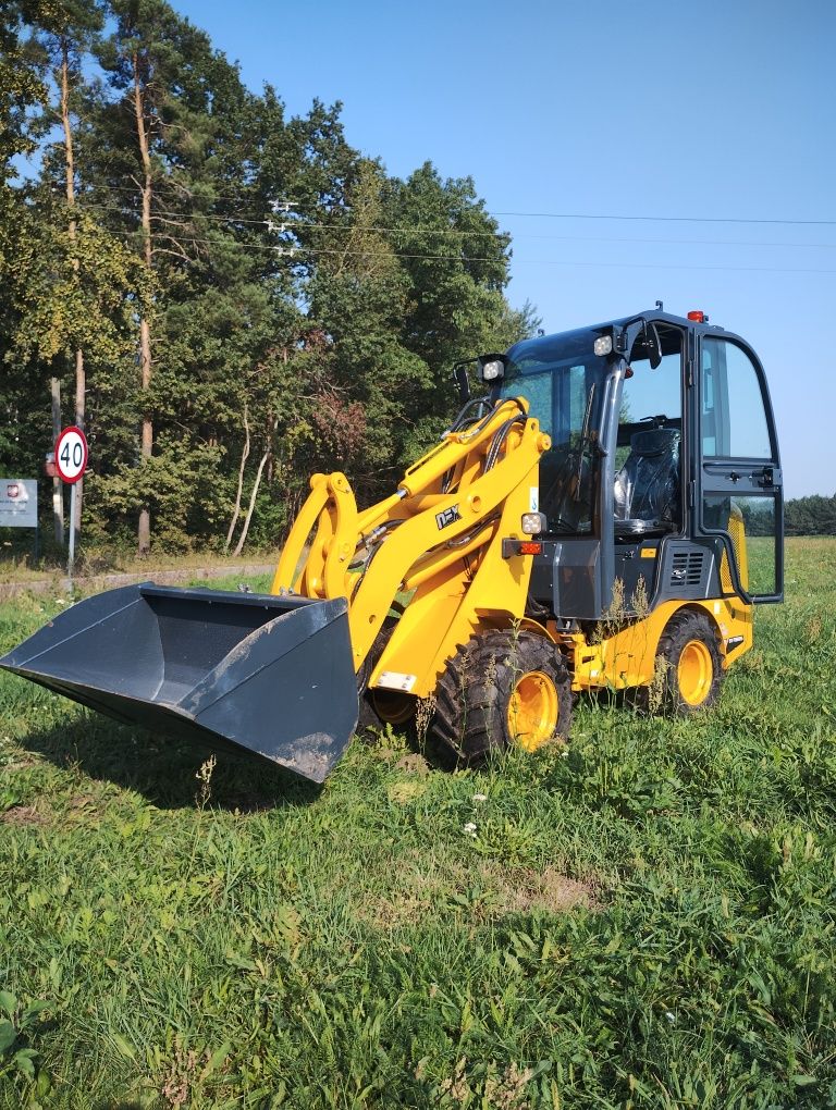 MINI ŁADOWARKA NEX łyżka widły krokodyl MBM wynajem wypożyczalnia