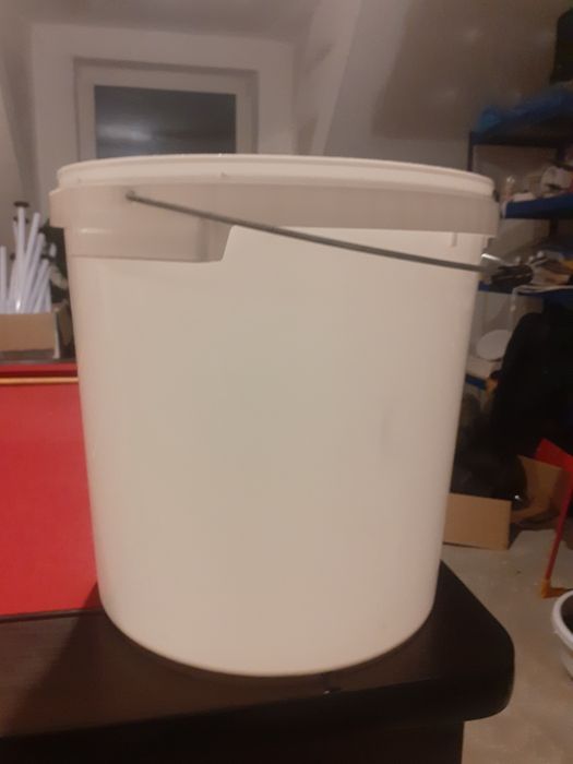 Wiadra Wiadro plastikowe 20 l z deklem czyste Łódź