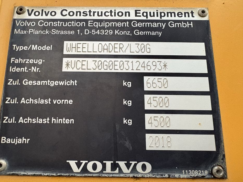 Volvo L30 plus waga l35 komatsu wa80 cat908 terex tl 80