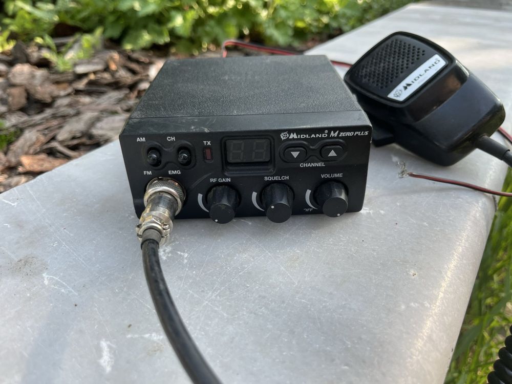 Продам радіостанцію Midland M Zero Plus