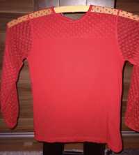 Śliczna czerwona bluzeczka 146