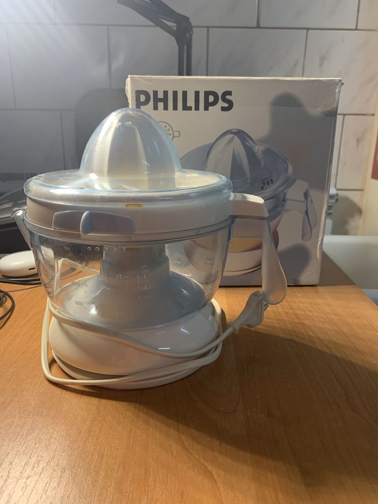 Соковижималка для цитрусових Philips HR 2791/6