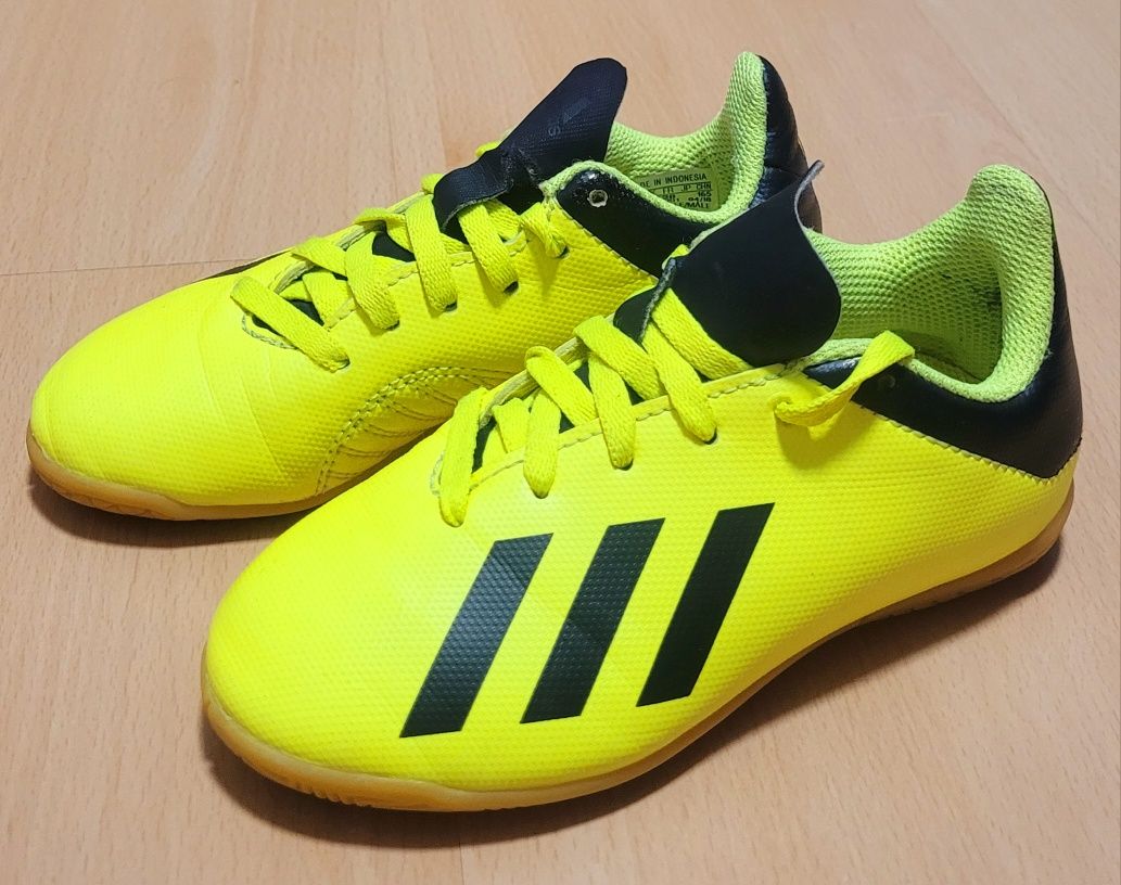Buty piłkarskie, halówki Adidas X r. 28