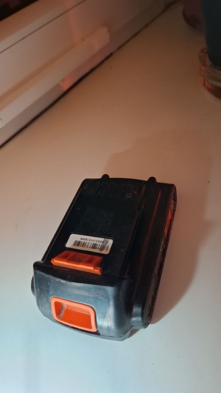 Akumulator BLACK DECKER 2 AH 18V