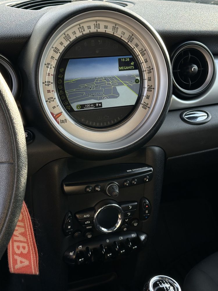 Mini Cooper D 1.6
