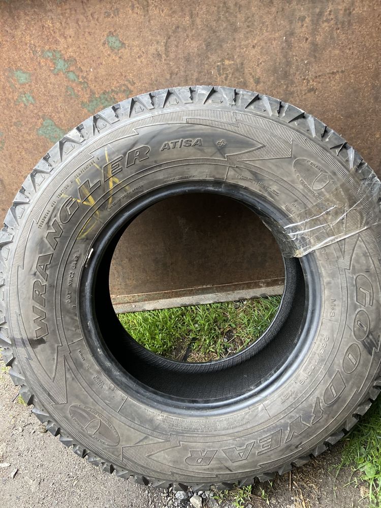Продам R 16  265/70. А/Т М+S