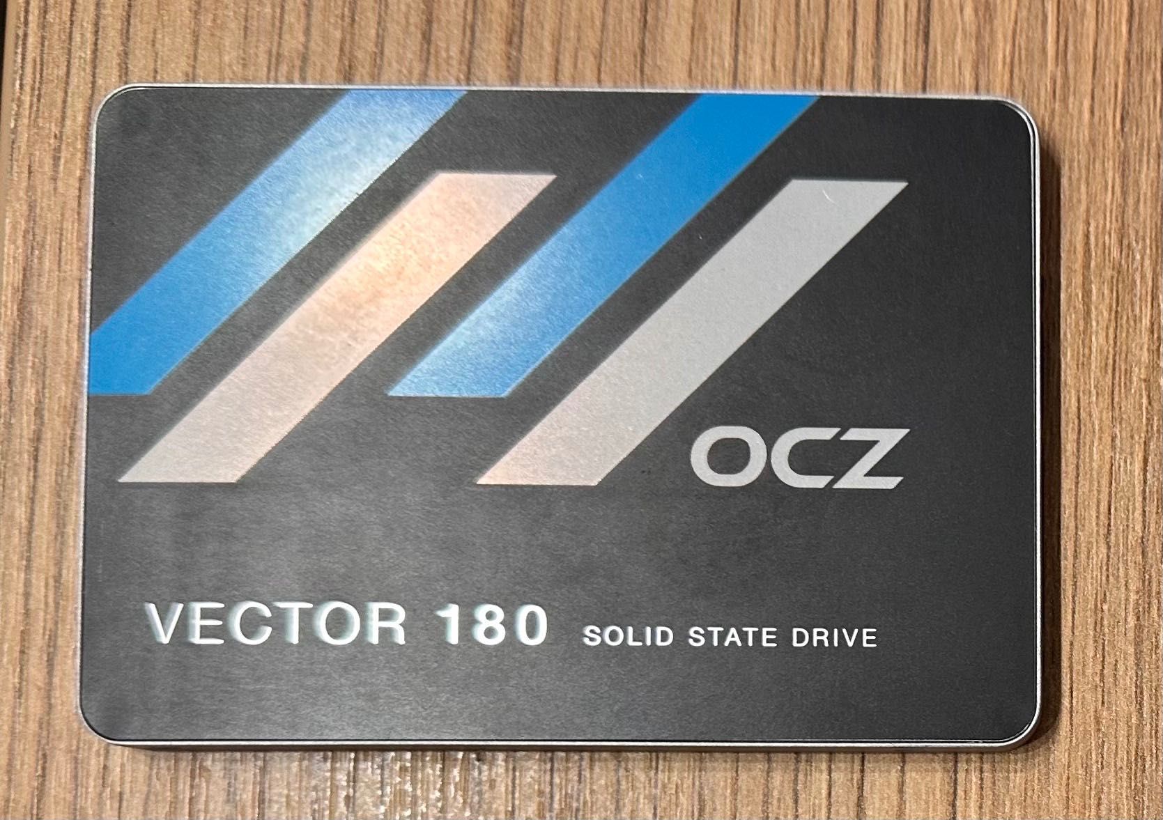 2 dyski SSD SATA - OCZ Vector 180 - 120GB