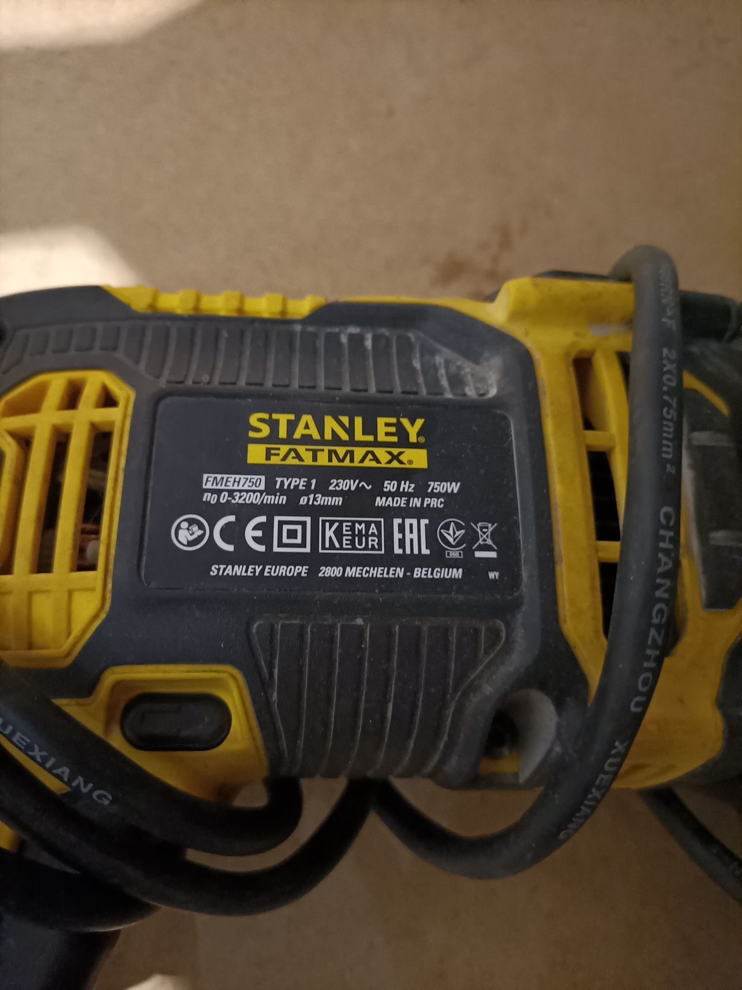 Wiertarka udarowa STANLEY FATMAX 750W