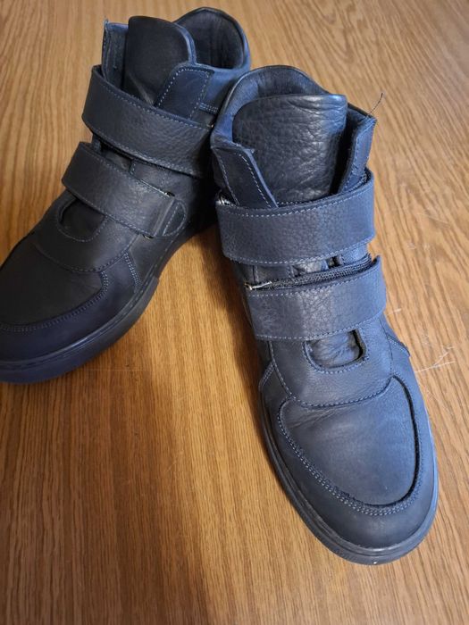 Стильные кожанные ботинки Theo Leo р.40