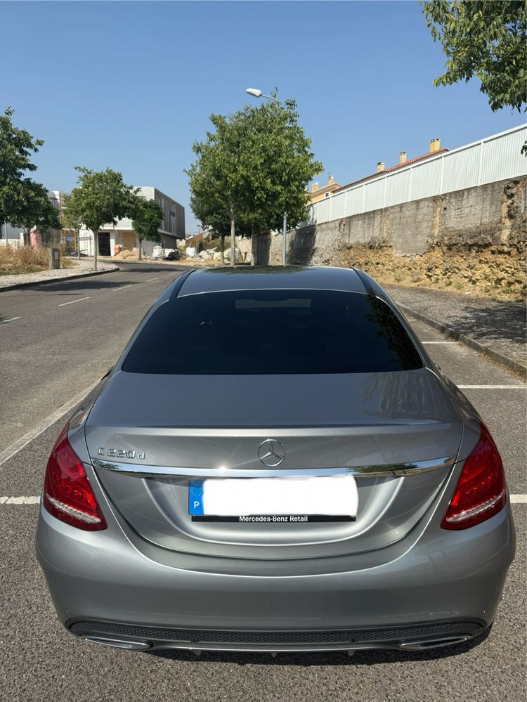 Mercedes-Benz C 220 d BlueTEC AMG Line -74.000 km Nacional