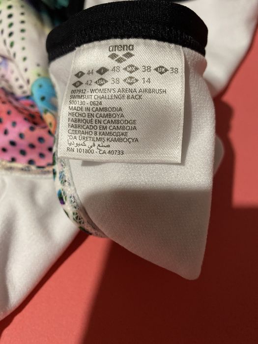 Купальник arena, 38-40 евро