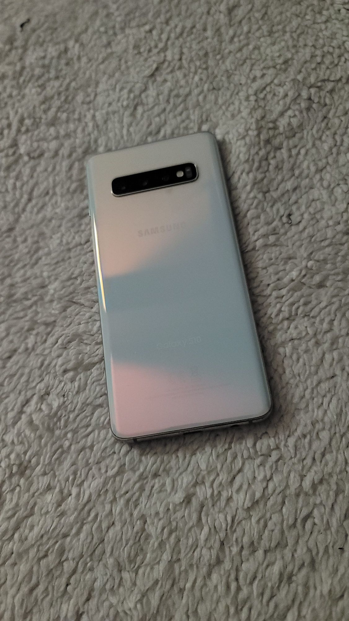 Samsung S10 G973U 8/128гб.