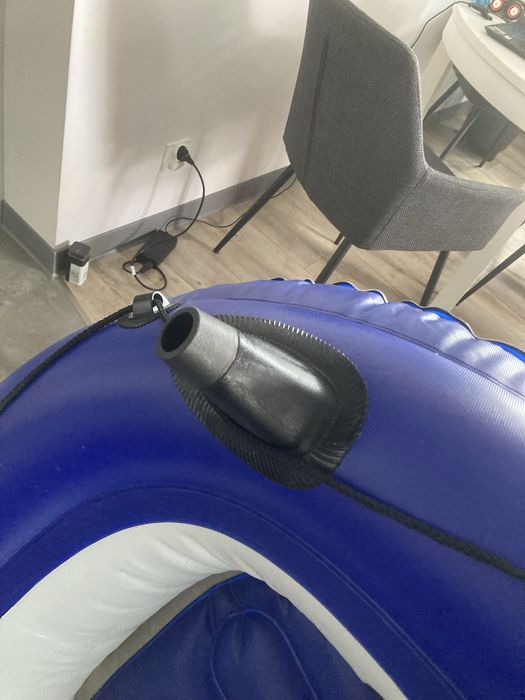 ponton łódka wędkarstwo silnik elektryczny motorówka