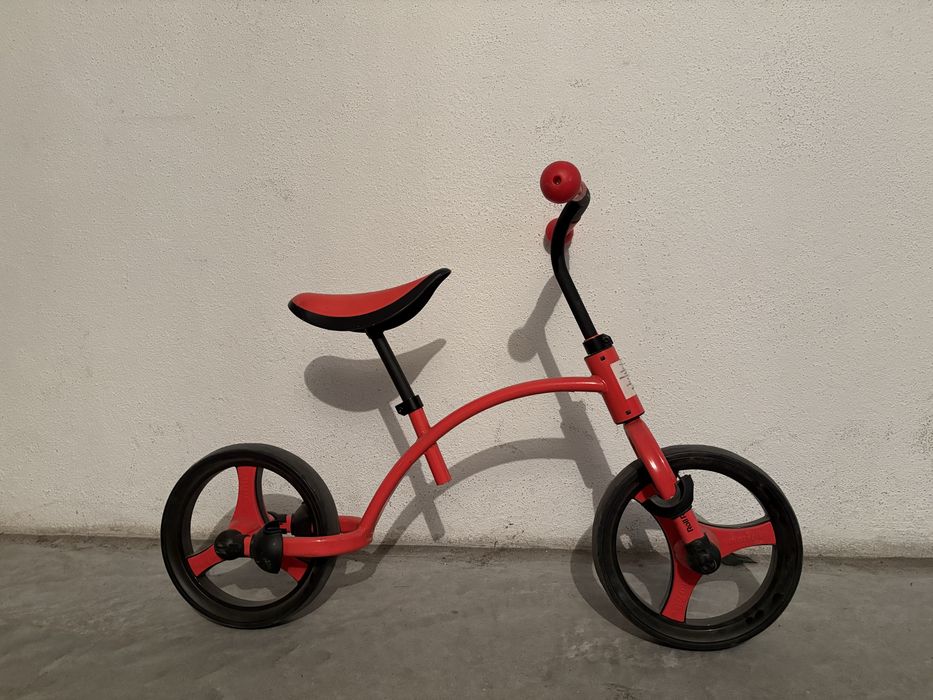 Bicicleta sem pedais para iniciação