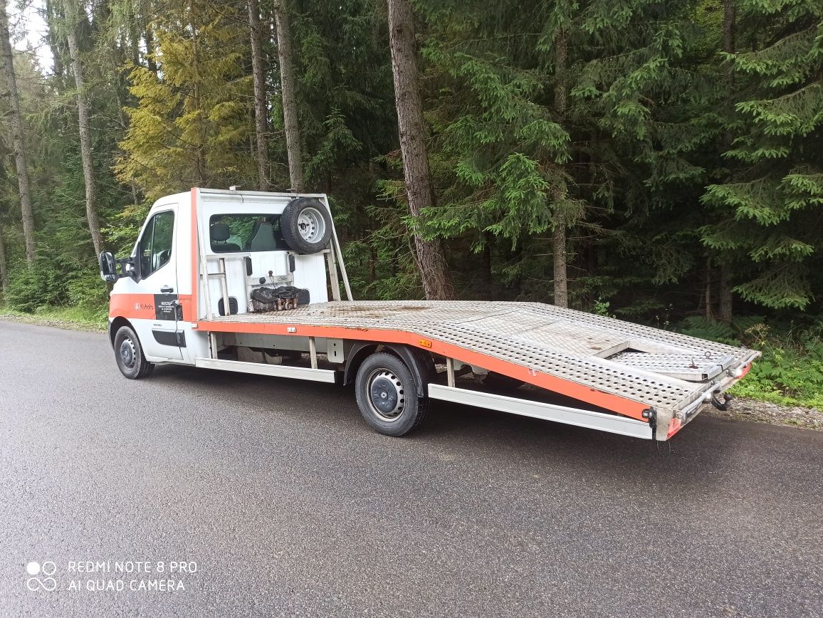 Autolaweta Renault master 2012 rok laweta