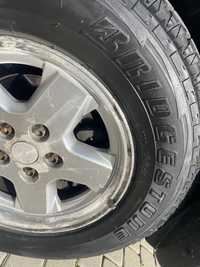 Opony Bridgestone Dueler 235 70 R16