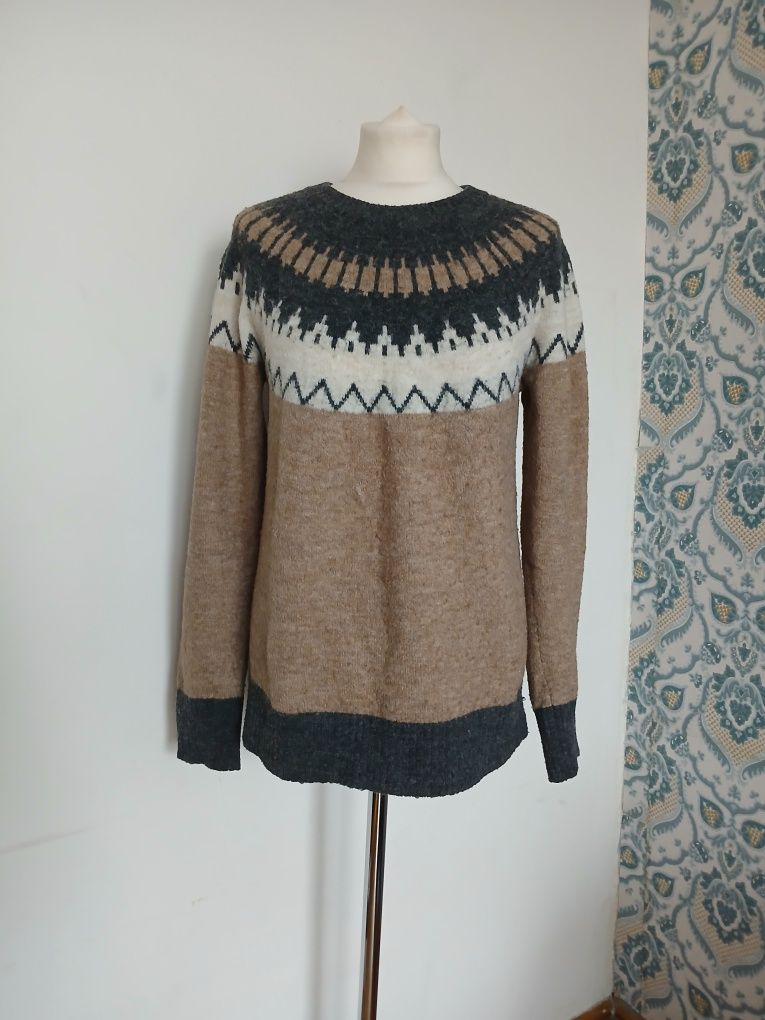 Sweter, ciekawy wzór. Unisex. Vero Moda. Rozmiar M/38.