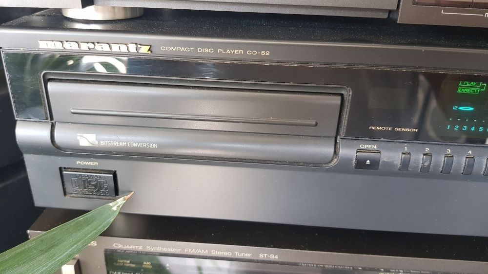 Marantz CD 52 com comando original.