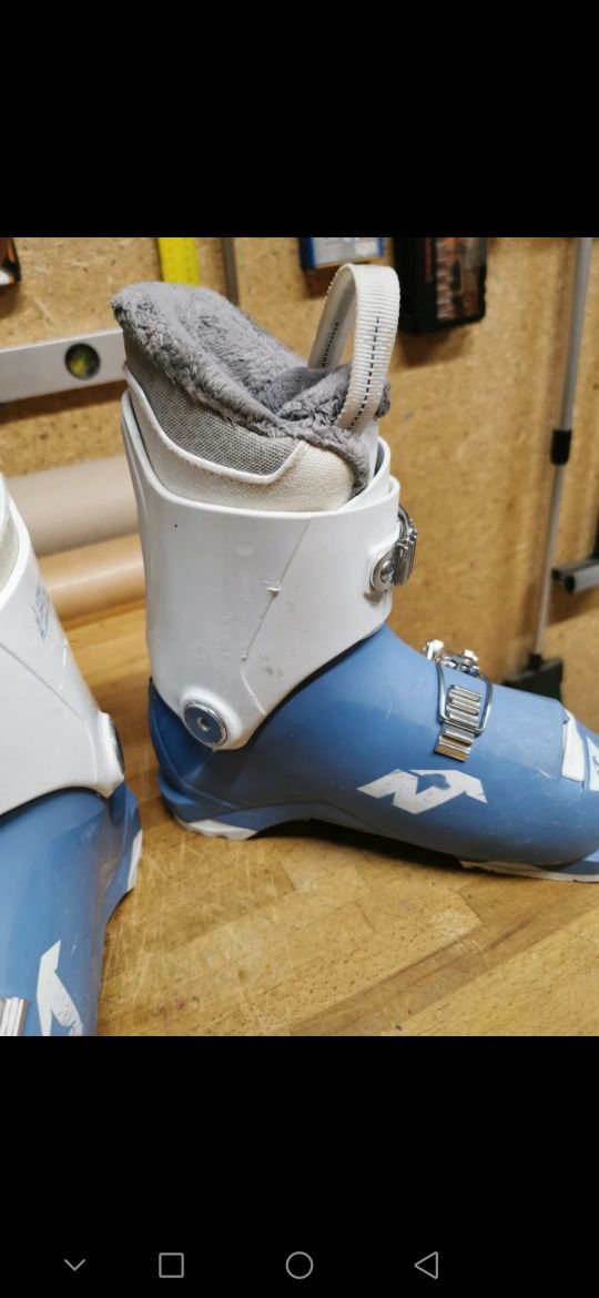 Buty narciarskie dla dziewczynki Nordica