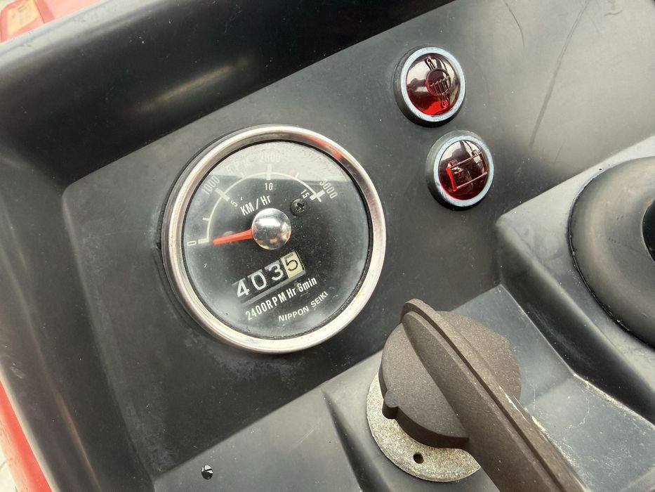 Японський,  трактор Yanmar YM1510