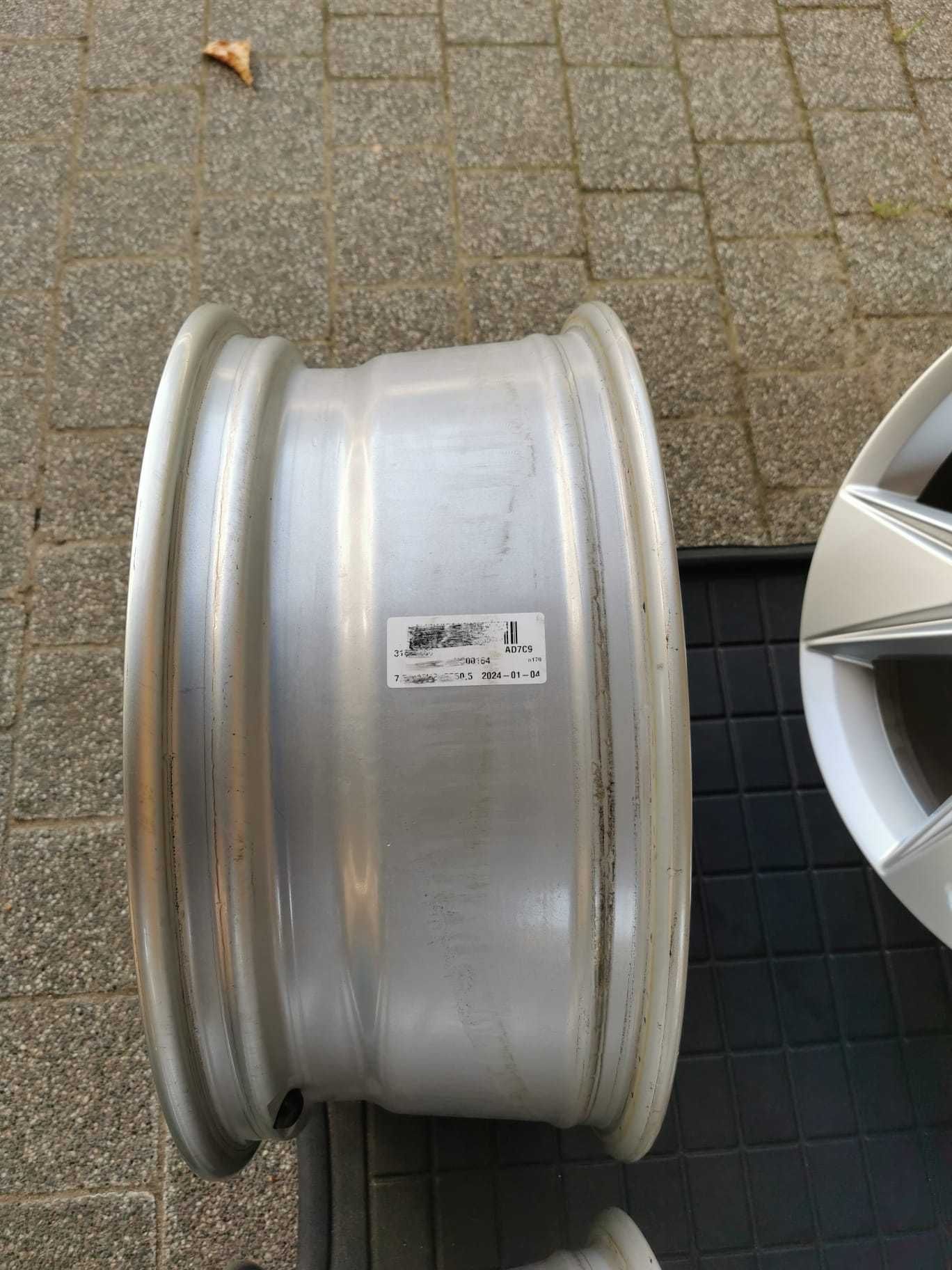 Sprzedam felgi VOLVO XC40